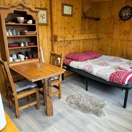 Apparemment Cosy Style Savoyard Apartment บูร์-แซ็งต์-โมริซ ภายนอก รูปภาพ
